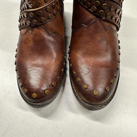 Circle G by Corral Ladies Studded Straps Bootie Shoe Q5096 Womens Size 7.5 Cogna - Picture 3 of 14